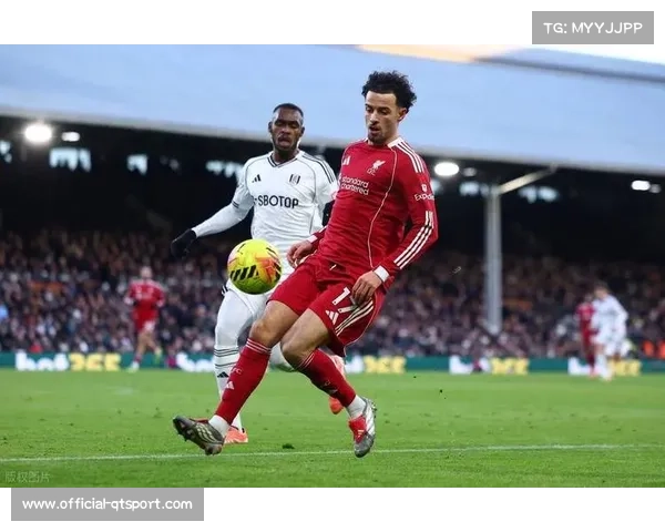 富勒姆2-2利物浦,里德补时世界波上演绝平好戏 富勒姆2-2利物浦,里德补时世界波上演绝平好戏