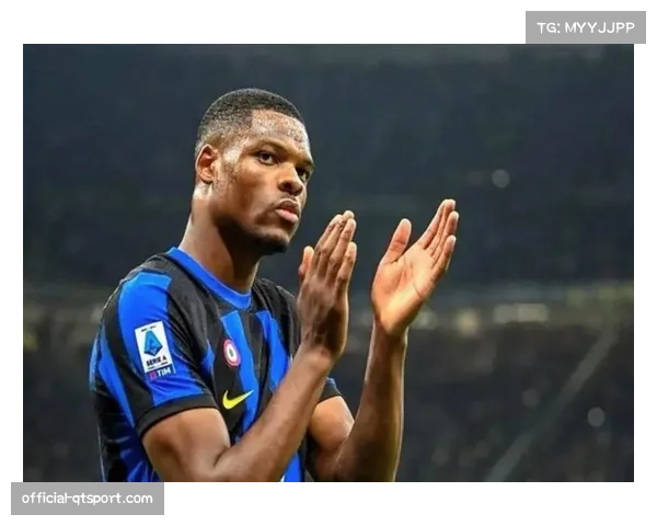 消息：国米与邓弗里斯的续约谈判陷入僵局，球员要求加入“传中助攻”奖金条款